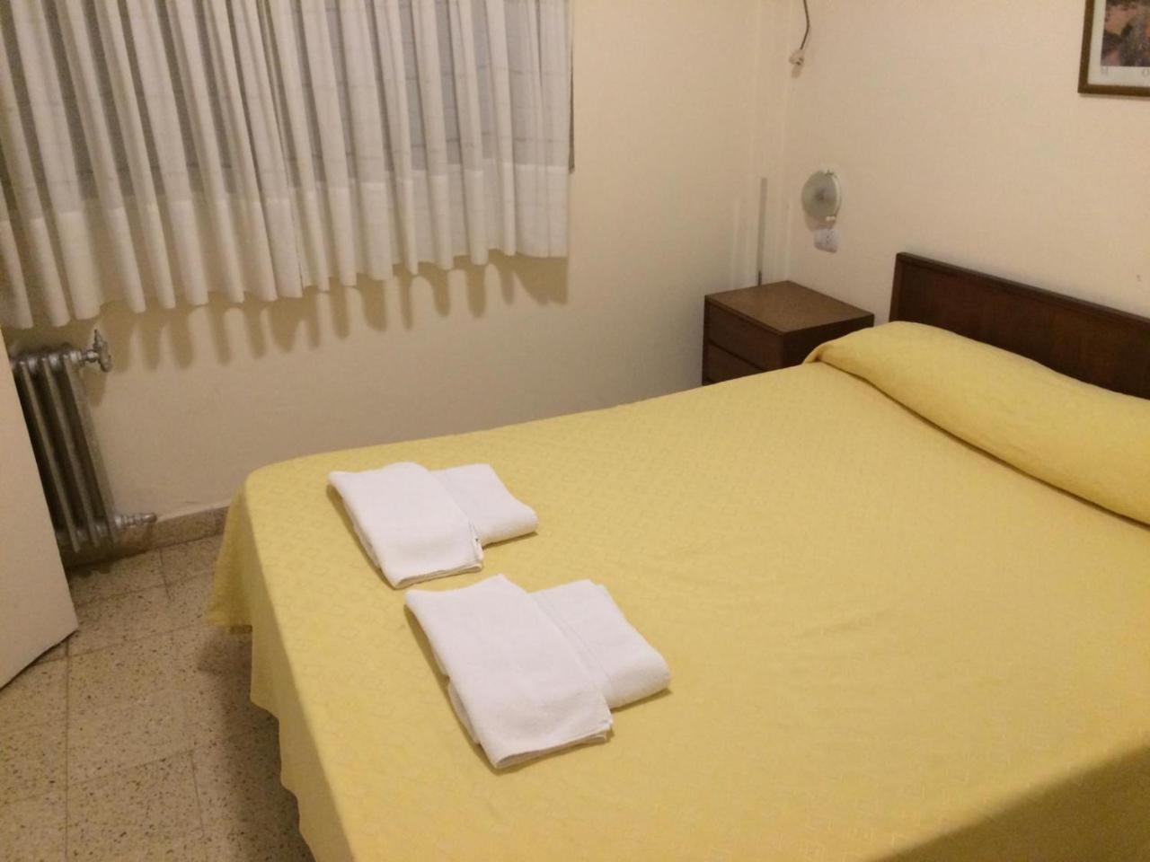 Hotel Pico General Pico Extérieur photo